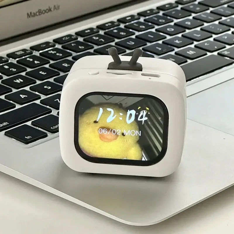 Electronic pet lyrics audio bluetooth speaker small 5 new mini small portable gift portable high sound quality portable speaker